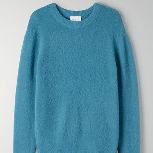 COPY - Aritzia Stargazer Chenille Crew Sweater TE…